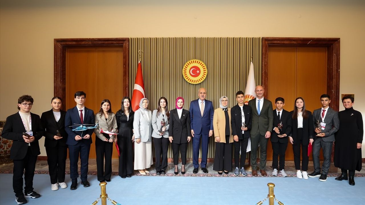 TBMM Başkanı Kurtulmuş ve Bakan Göktaş'tan Çocuk Hakları Vurgusu