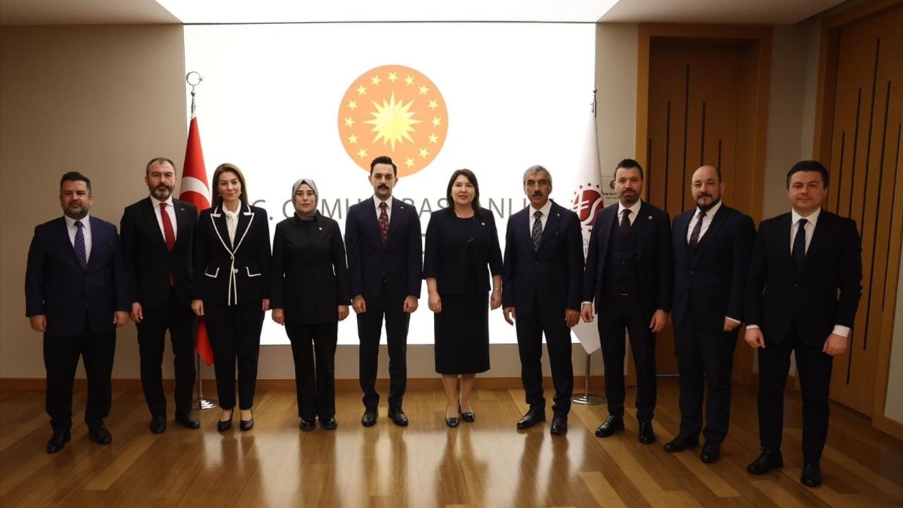 TBMM Dilekçe Komisyonu Cumhurbaşkanlığı Finans Ofisi'ni Ziyaret Etti