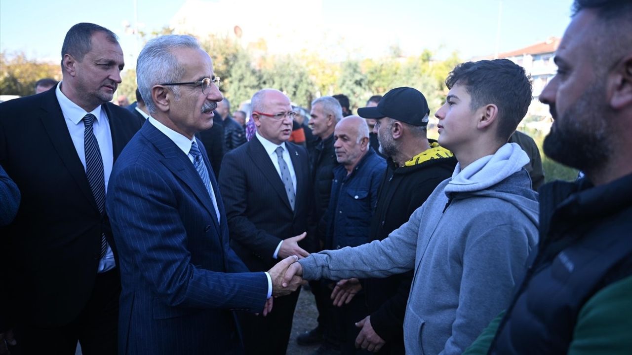 Ulaştırma ve Altyapı Bakanı Uraloğlu'nun İznik Kongresi'nde Açıklamaları