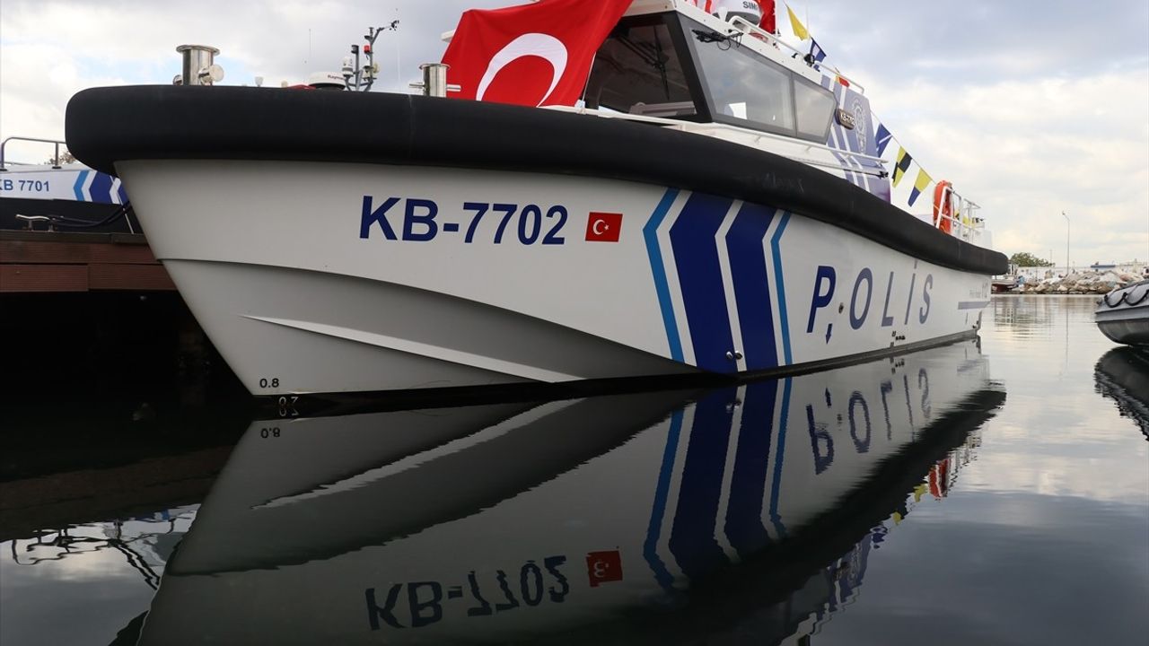 Yalova'da Şehit Polis Memuru Mustafa Emanetoğlu'nun Adıyla Yeni Deniz Teknesi Hizmete Alındı