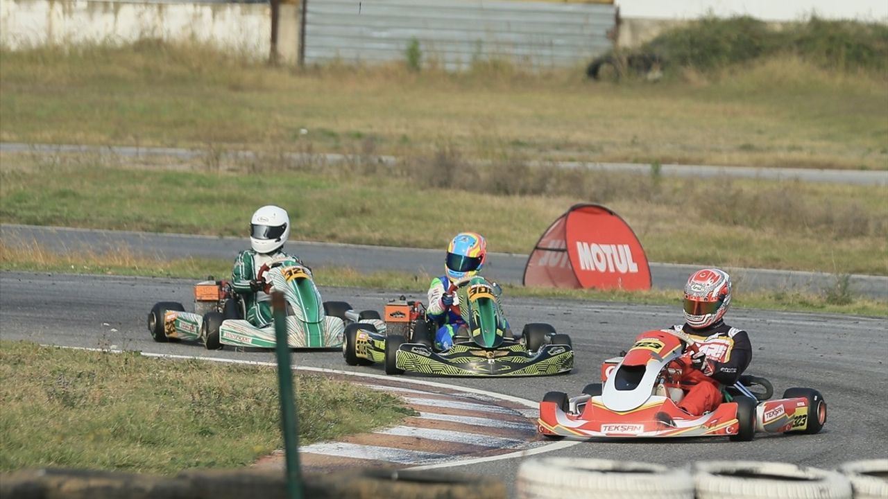 Kocaeli'de Türkiye Karting Şampiyonası'nın Son Ayağı Gerçekleşti